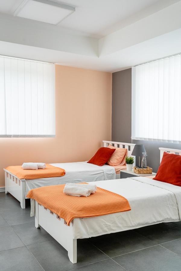Kostovski Rooms-Near E75 To Greece Велес Экстерьер фото
