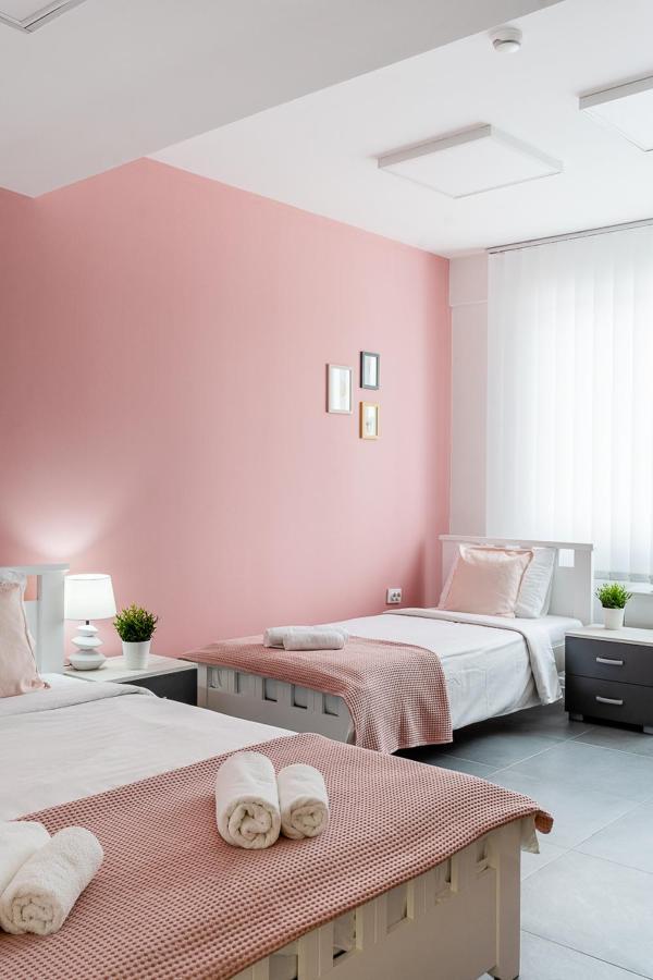 Kostovski Rooms-Near E75 To Greece Велес Экстерьер фото